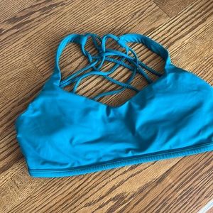 Lululemon Free To Be Bra